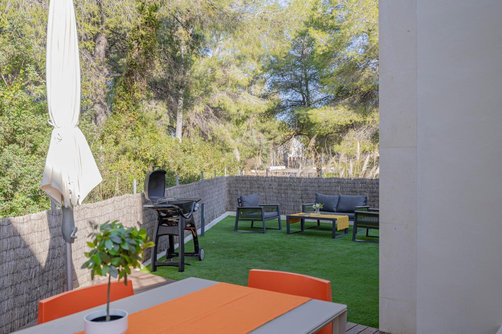 Villa Pam Beach House Playa De Muro - 200M To Beach With Hot Tub Alcudia  Bagian luar foto