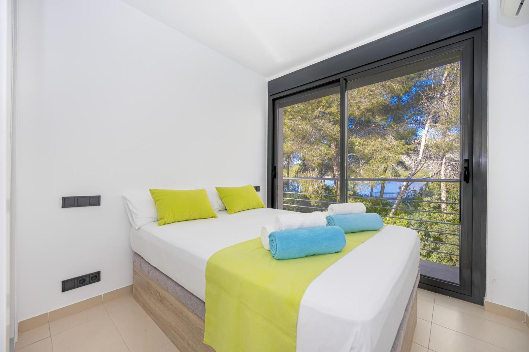 Villa Pam Beach House Playa De Muro - 200M To Beach With Hot Tub Alcudia  Bagian luar foto