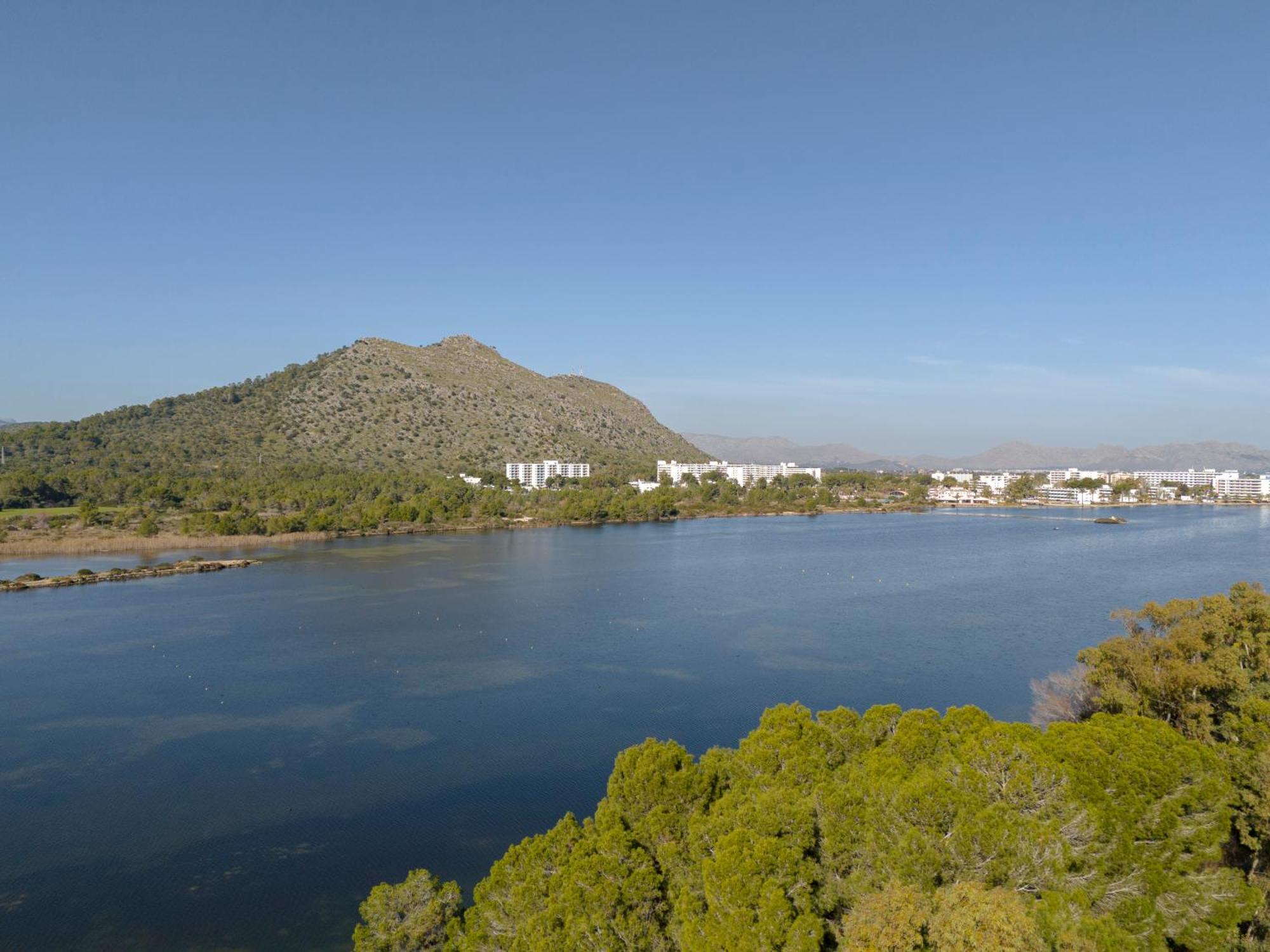 Villa Pam Beach House Playa De Muro - 200M To Beach With Hot Tub Alcudia  Bagian luar foto