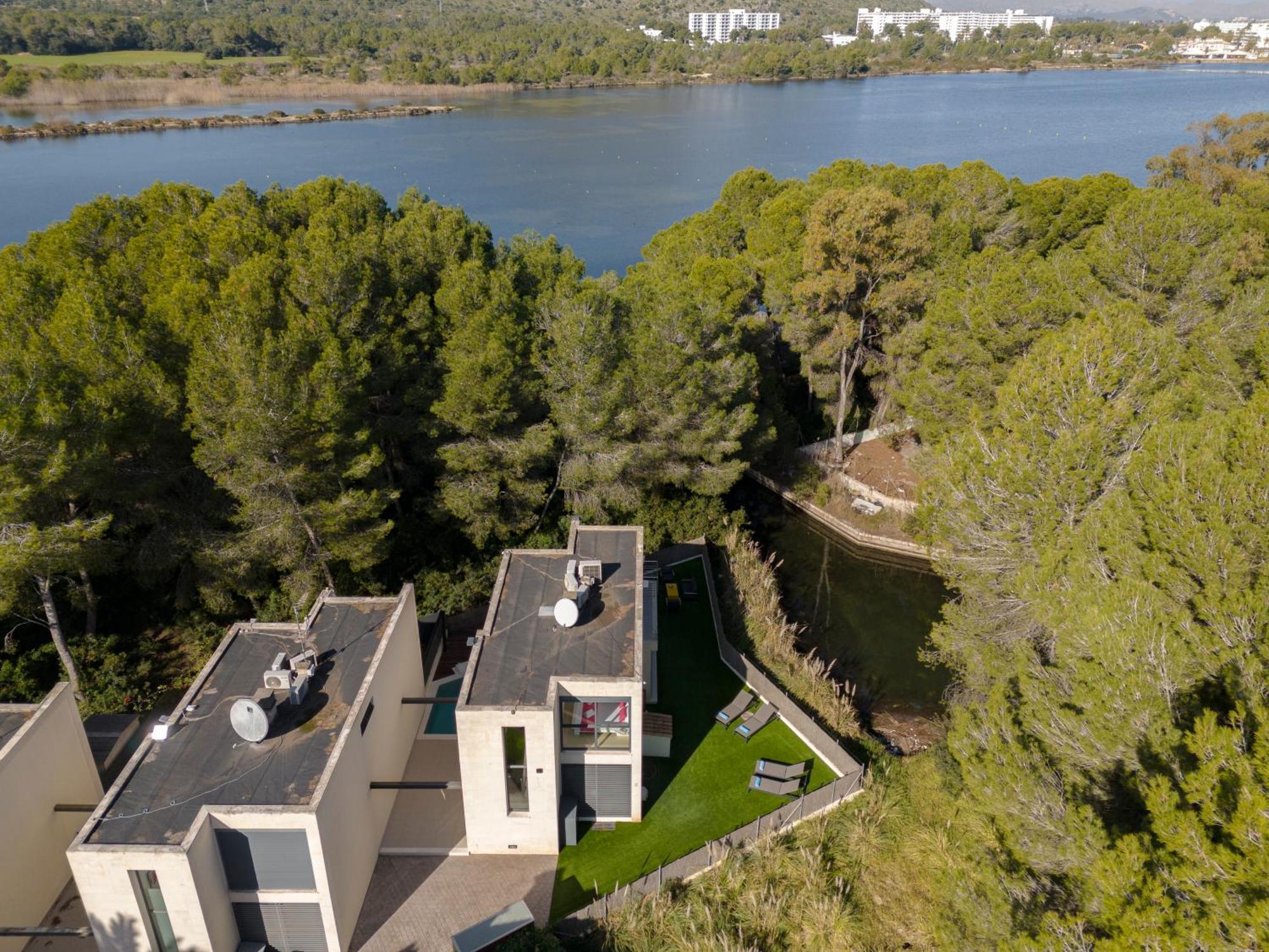 Villa Pam Beach House Playa De Muro - 200M To Beach With Hot Tub Alcudia  Bagian luar foto